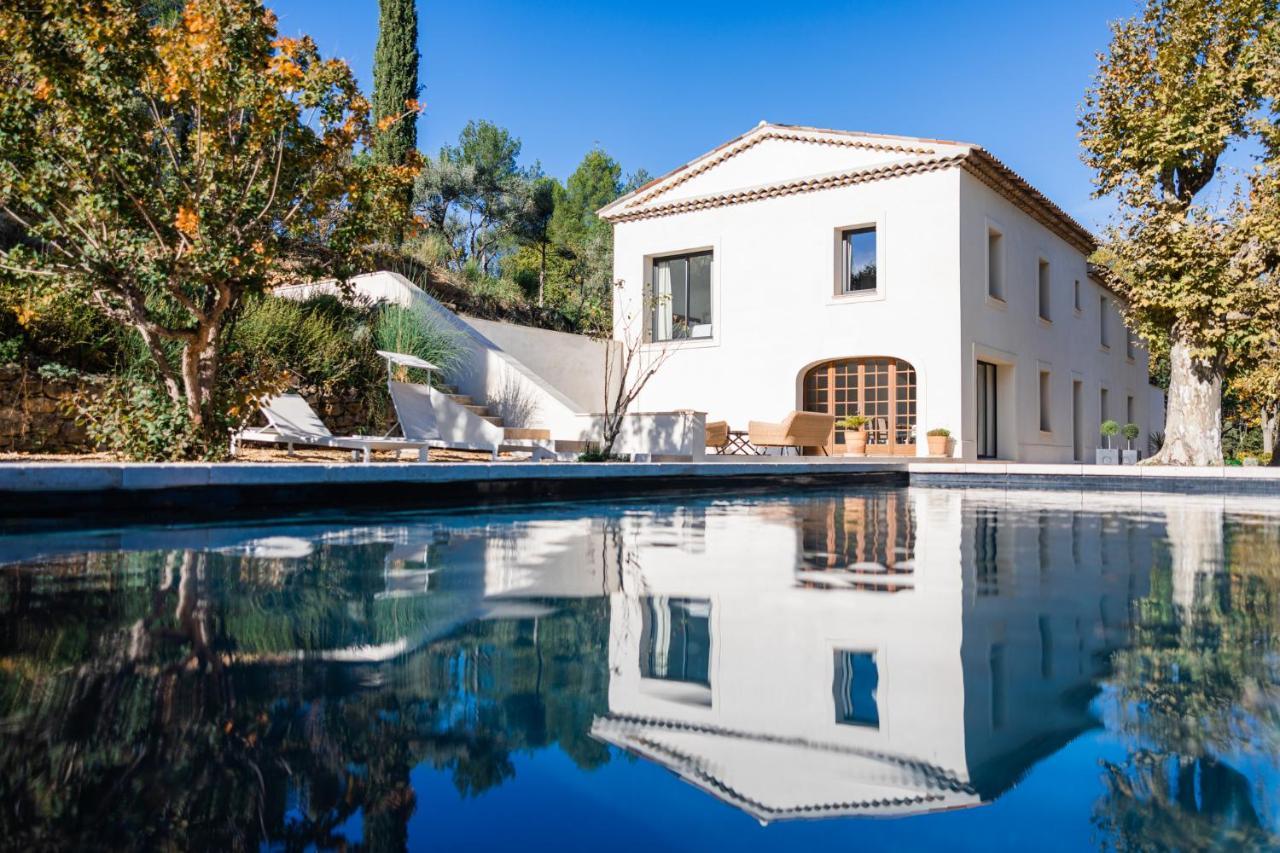 Le Clos Celine Flayosc Exterior photo