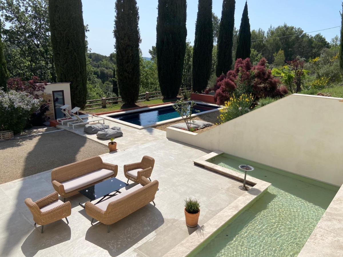 Le Clos Celine Flayosc Exterior photo
